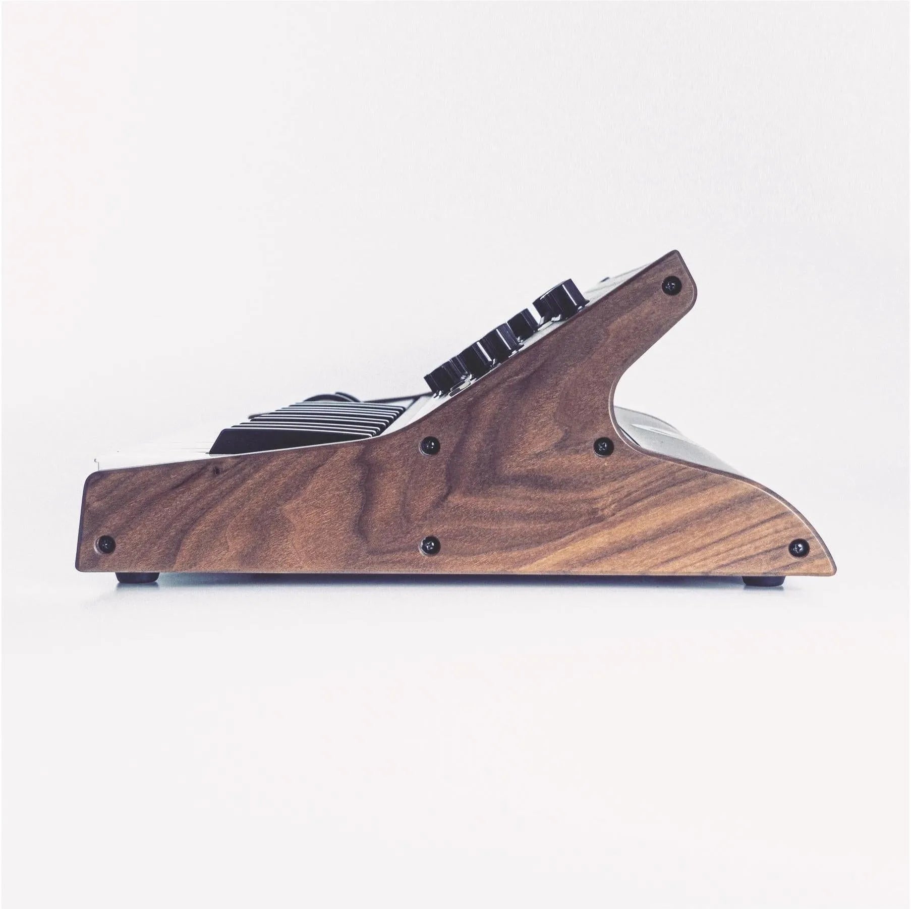 Walnut cheeks for Moog Sub Phatty