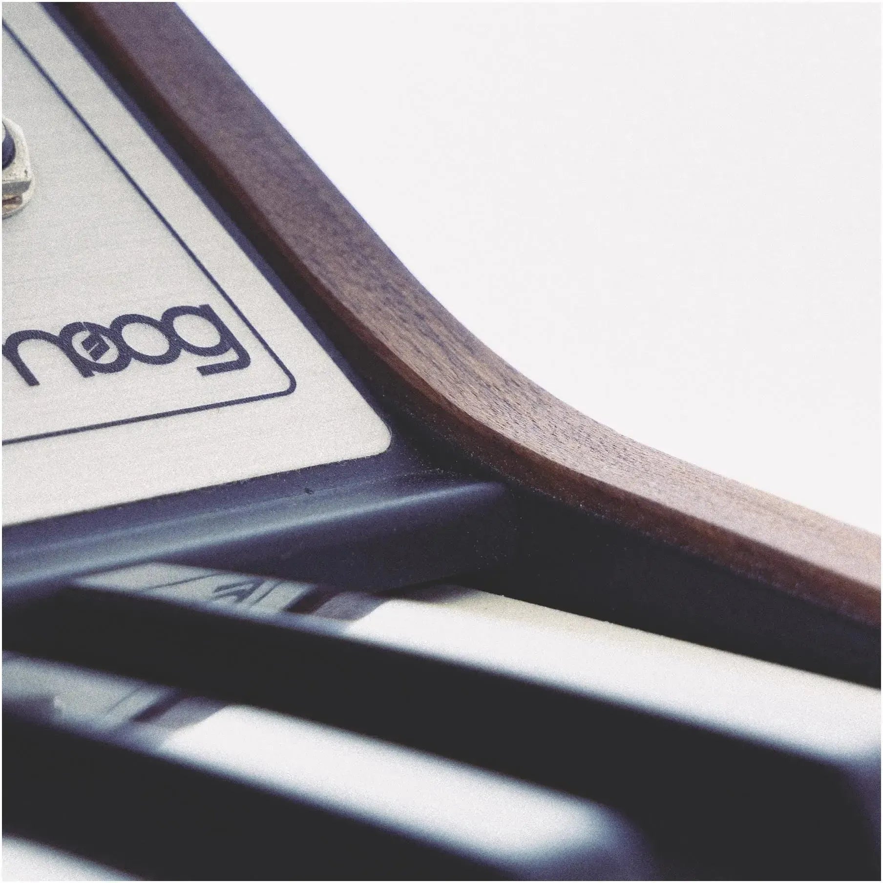 Walnut cheeks for Moog Sub Phatty