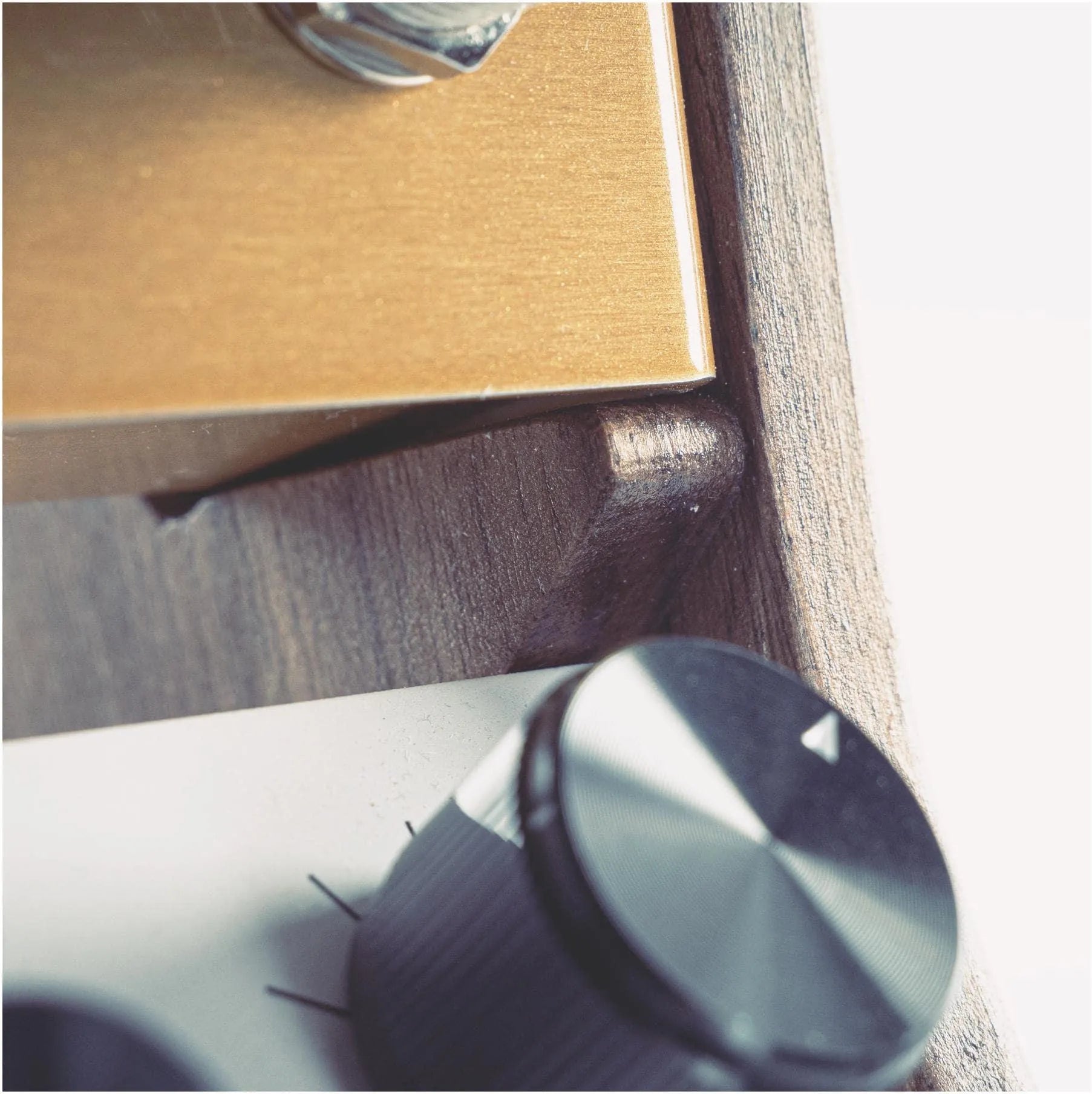 3-tier stand for Meris LVX, Mercury X and Enzo X effects pedals