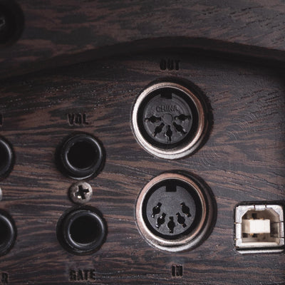 Cheeks for Moog Sub Phatty · Wenge